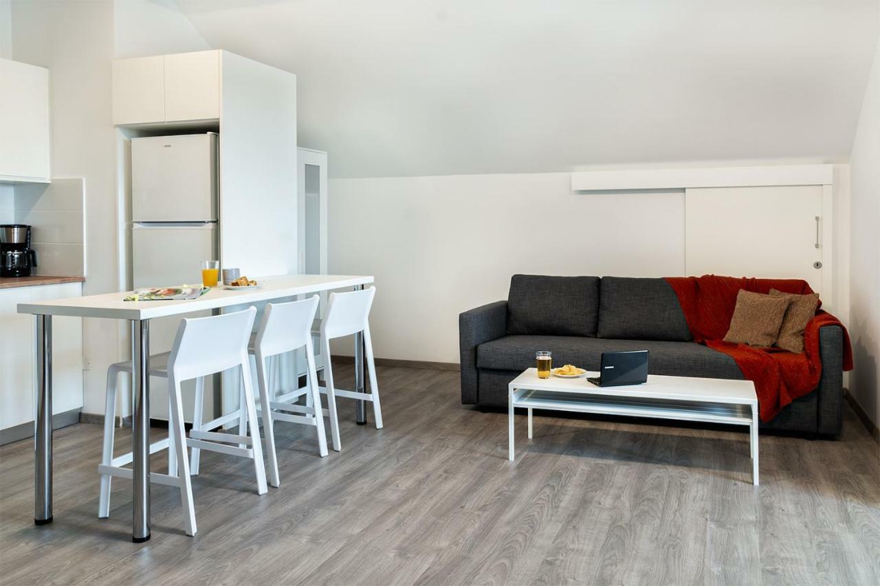 Silver Apartment - Loft Limasol Buitenkant foto